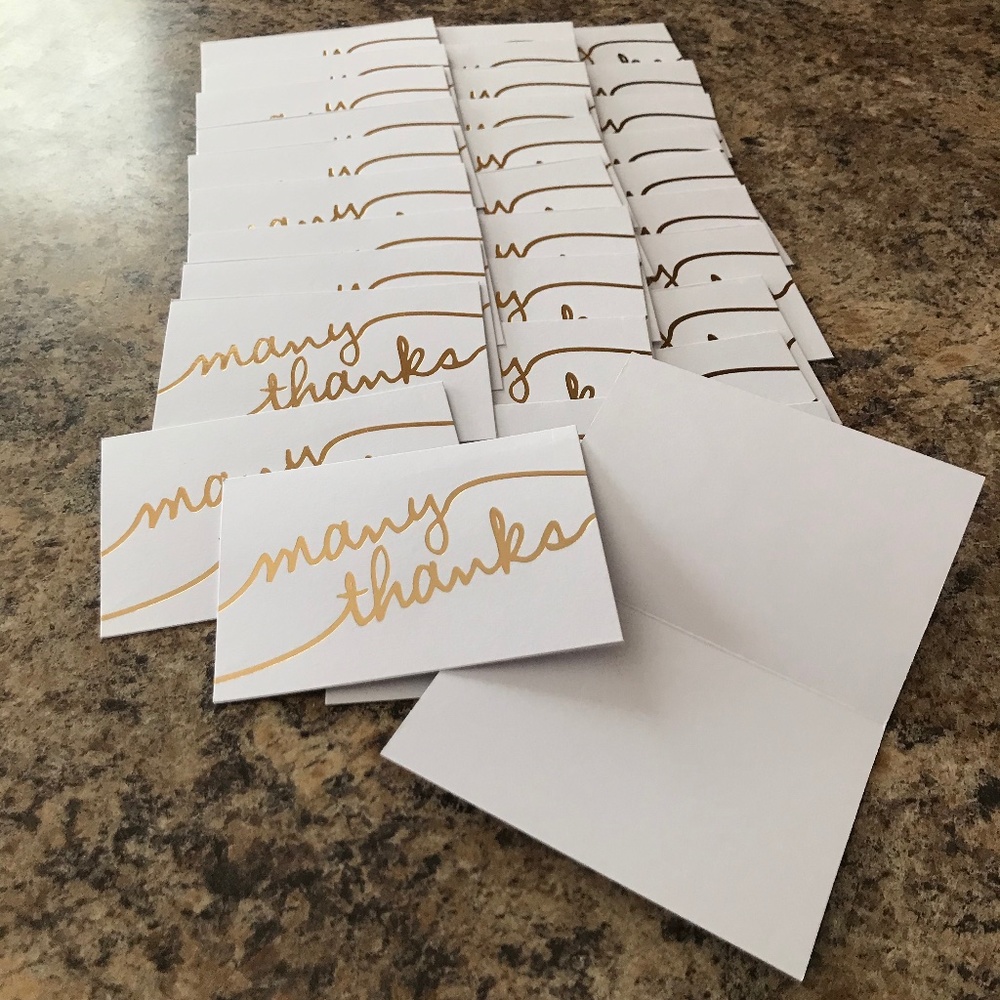 NWOT 33 Blank Many Thanks Cards With Envelopes